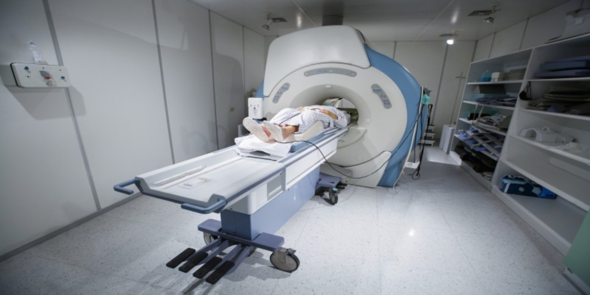 Scared of the Tube? How MTH Offers Stress-Free MRI Scans for Claustrophobic and Young Patients